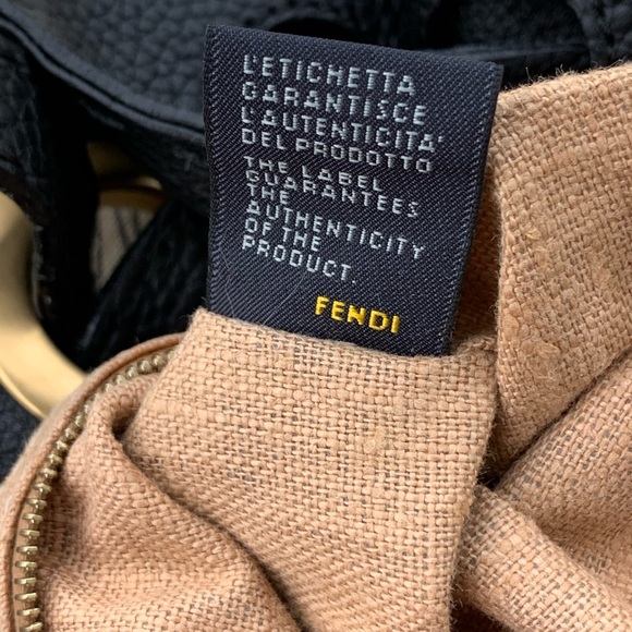 Fendi Bag in very good conditon - Picture 8 of 8